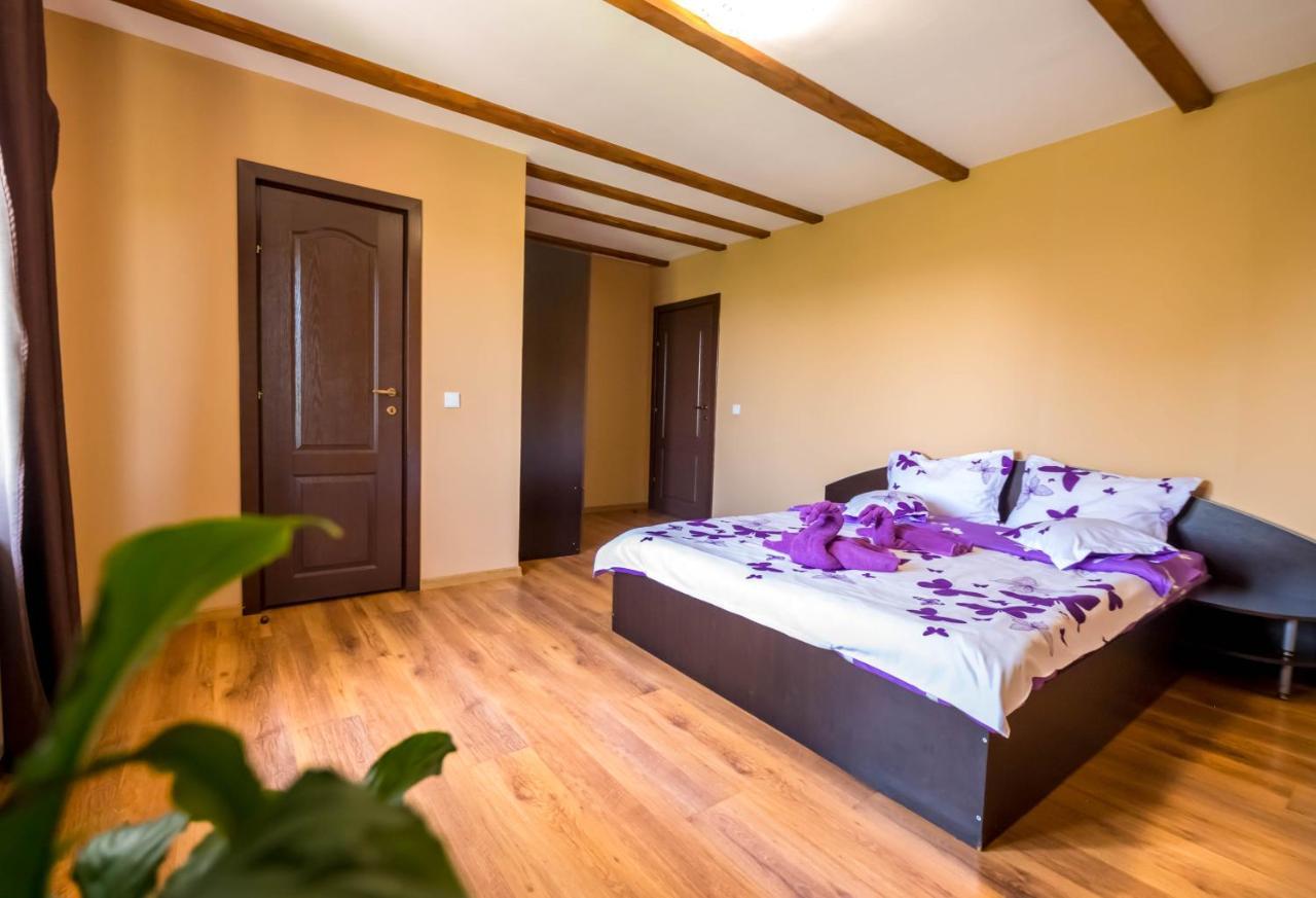 Casa De Vacanta Sadu 外观 照片